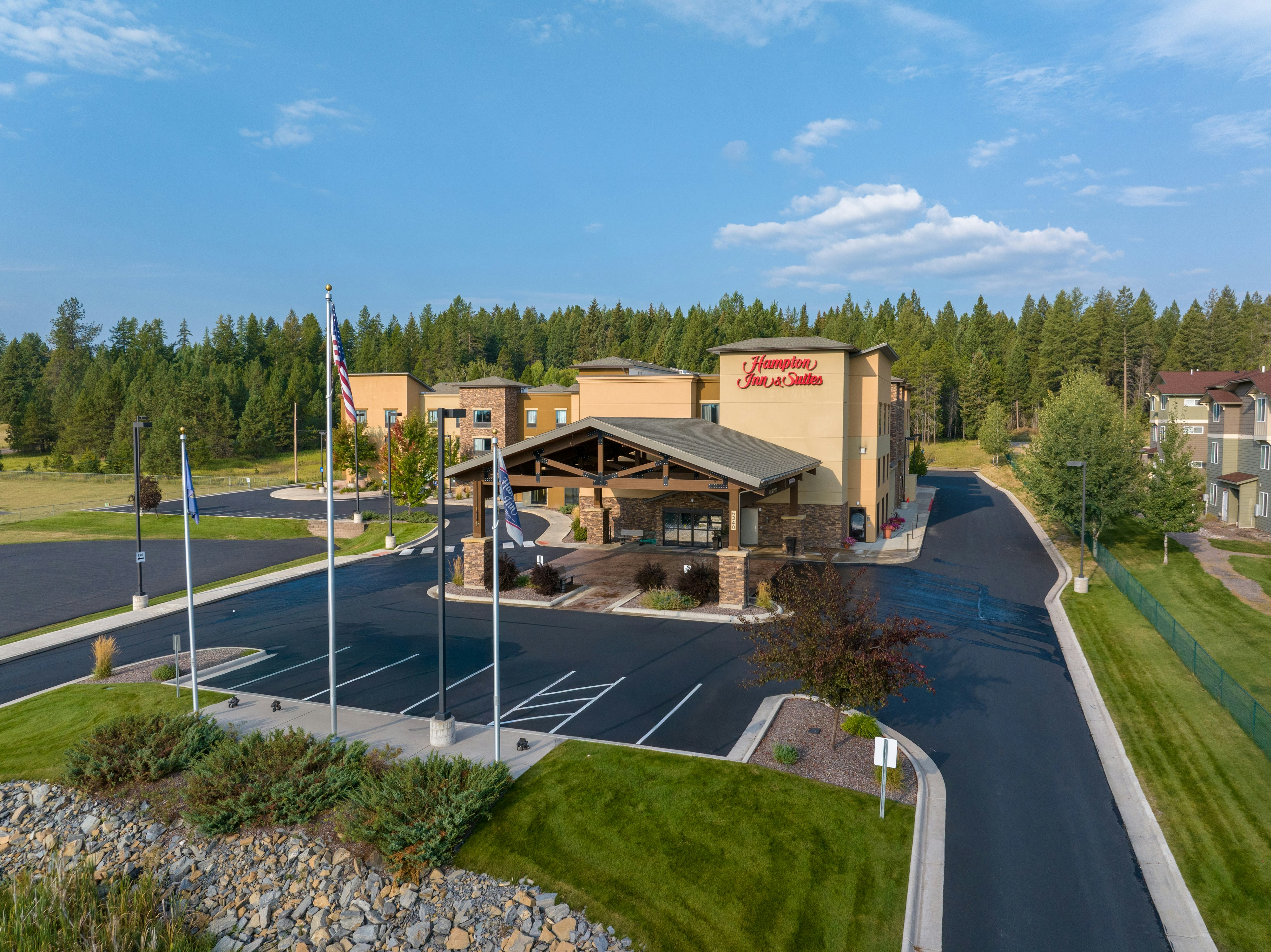 Hampton Inn Suites Whitefish Mt 44/45