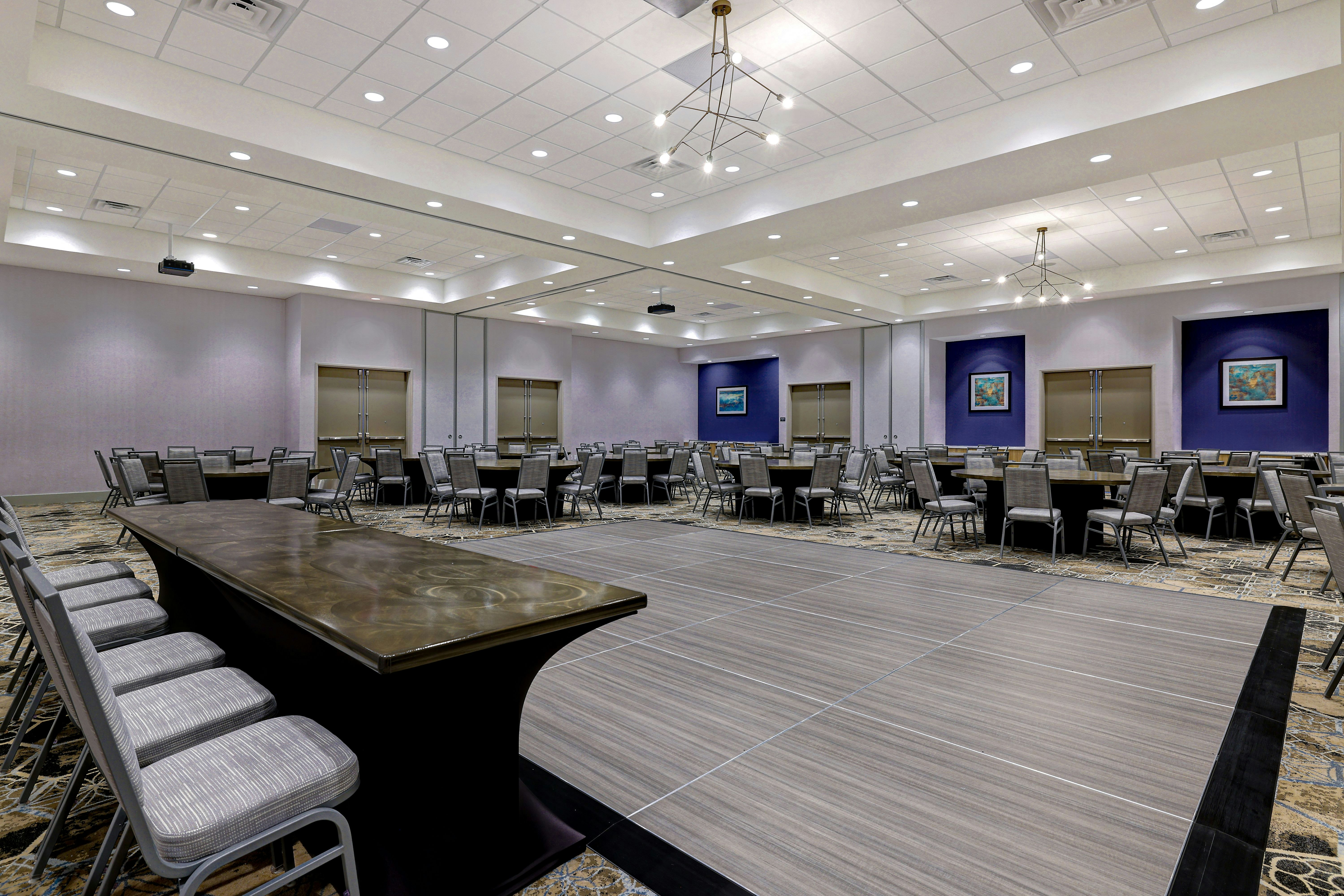 Hilton Garden Inn Cedar Rapids 20/28