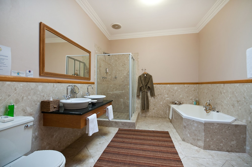 Cape Flame Guest House 32/32