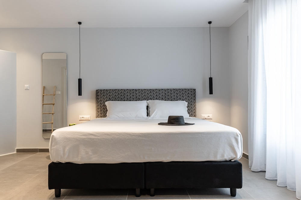 PREMIUM, DOUBLE BED, SEA VIEW