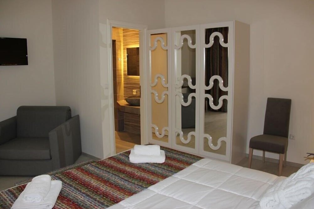 Elia Palazzo 8/55