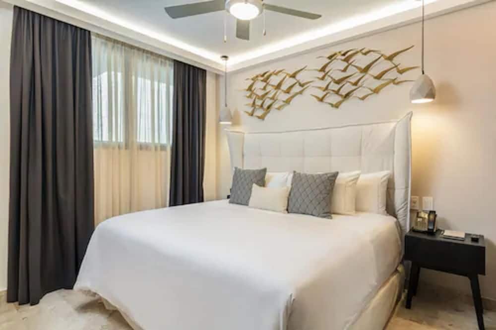 Serenity Hotel Boutique 24/70