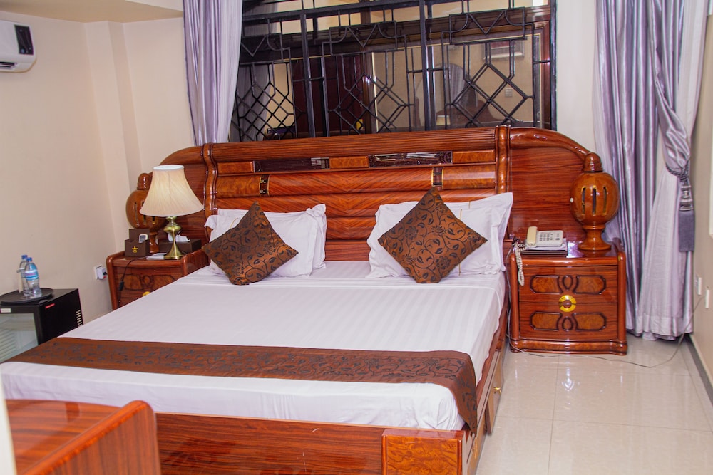 Star City Hotel 13/46
