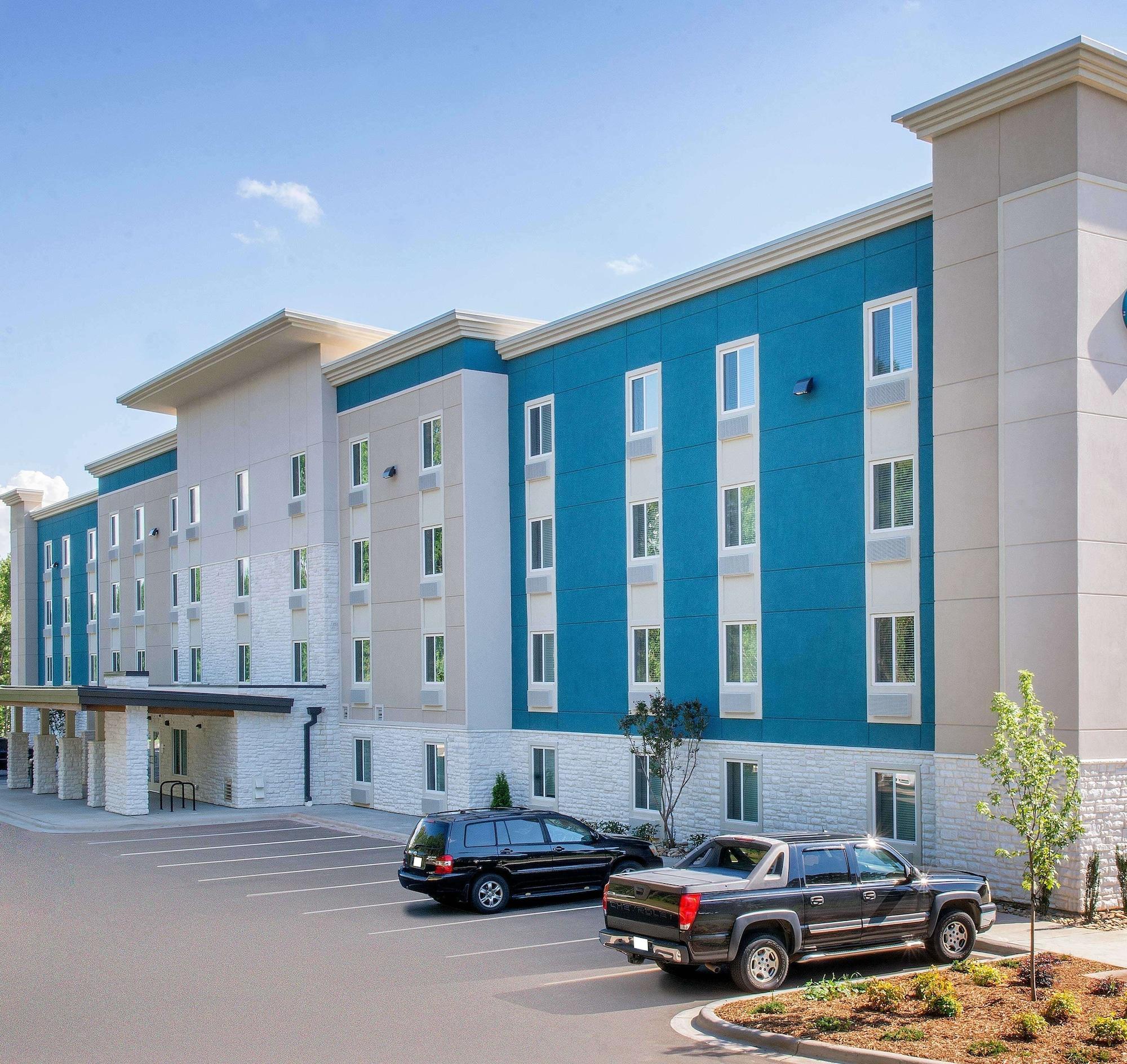 WoodSpring Suites Orlando Kissimmee Maingate 39/43