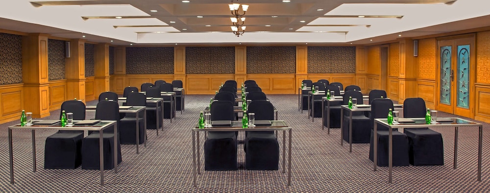 Radisson Blu Kochi 28/28