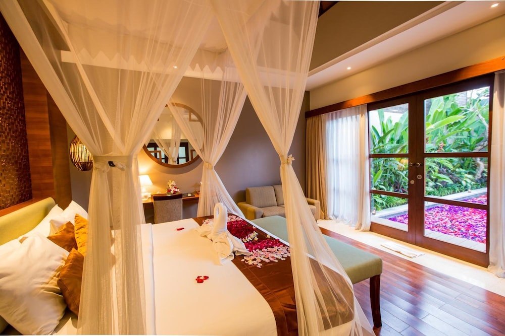 ARIA EXCLUSIVE VILLAS AND SPA 10/50