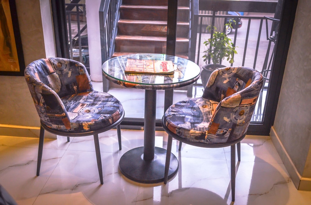 Dana Hotel 25/33