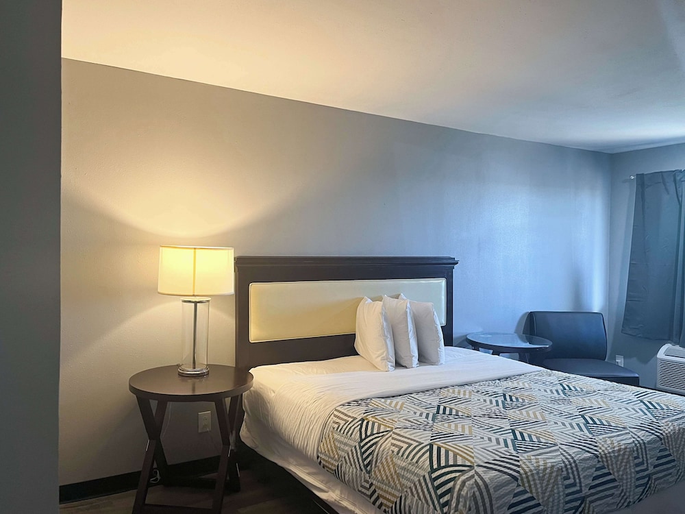 Studio6 Borger, TX – Boom Town 22/36