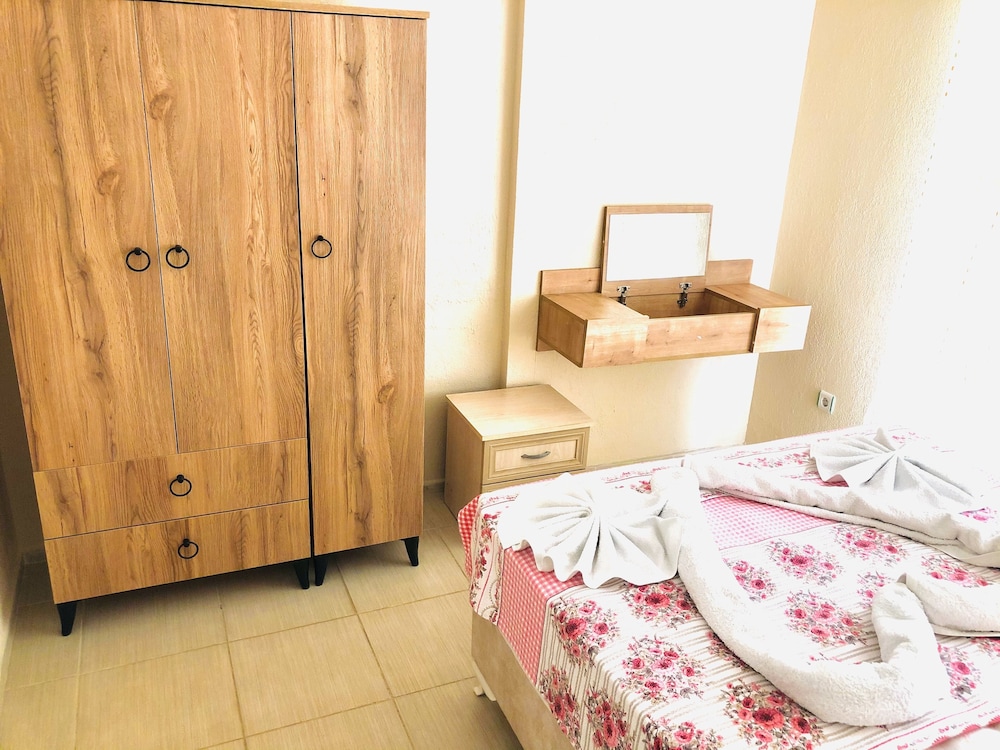 Karaca Apart 12/50