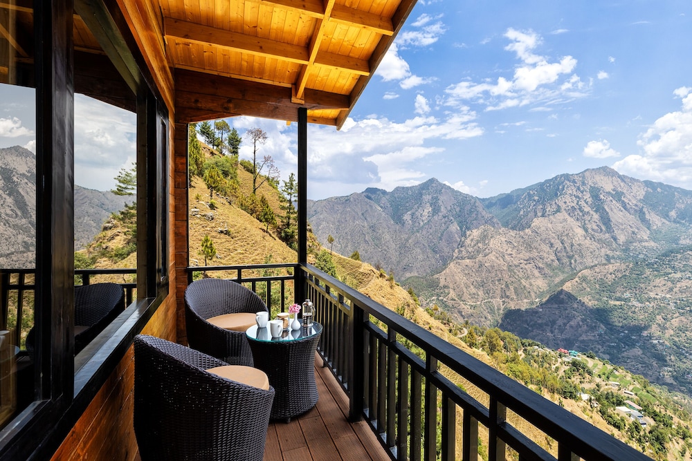 JuSTa Luxe Cliffend Resort and Spa Mashobra 20/36