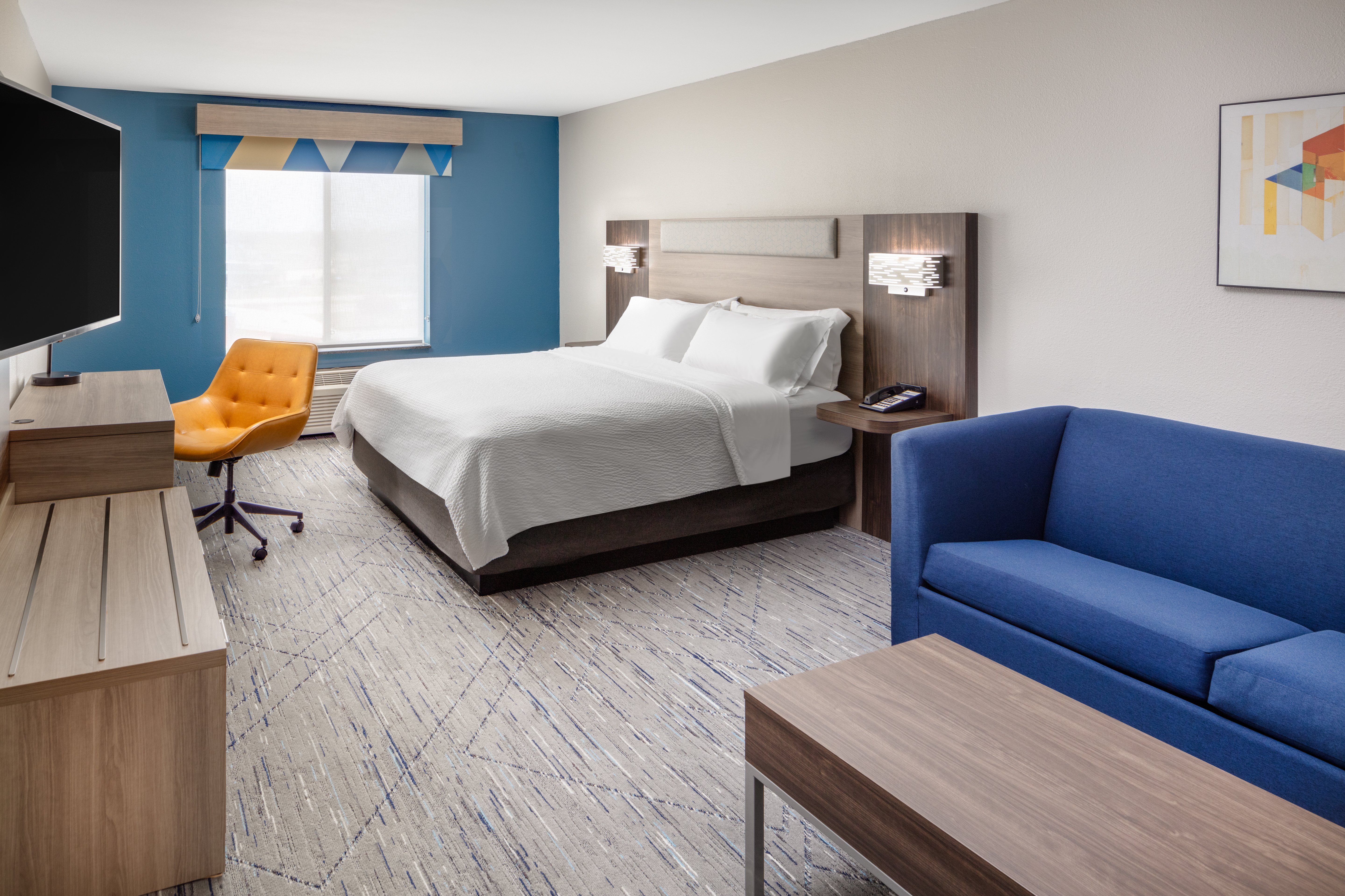Holiday Inn Express Kearney 26/72