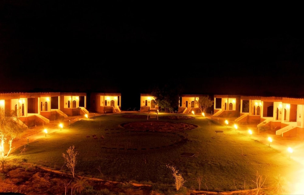 MIRVANA NATURE RESORTS 34/43
