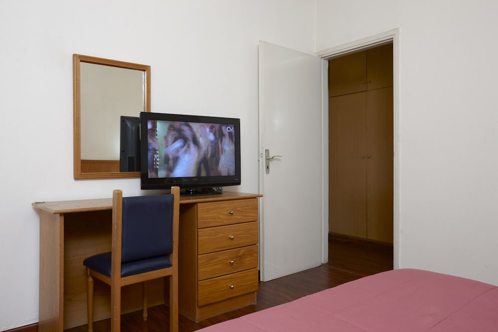 Zoukotel Hotel 40/50