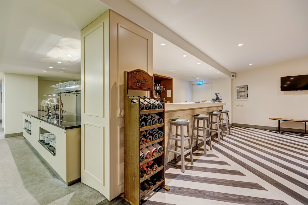 Plus Hotel Bostanci Atasehir 42/63