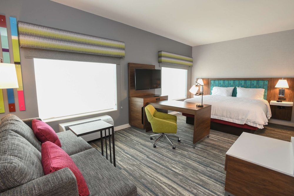 Hampton Inn and Suites Cincinnati Liberty Township 42/49