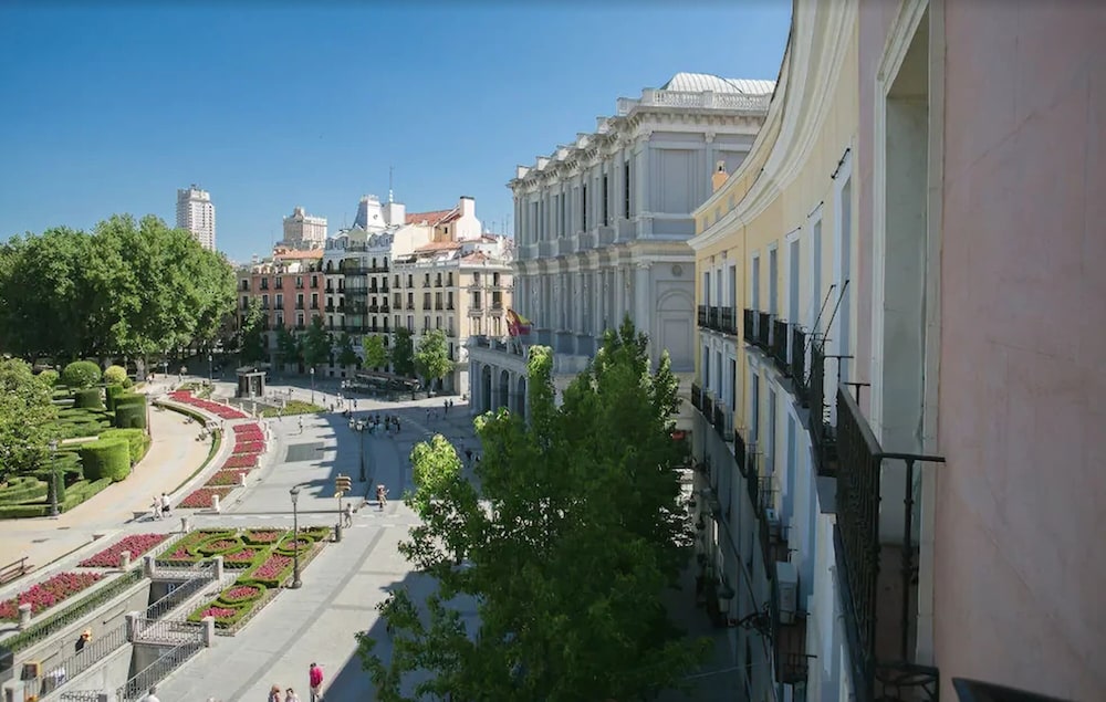 Hostal Central Palace Madrid 29/32