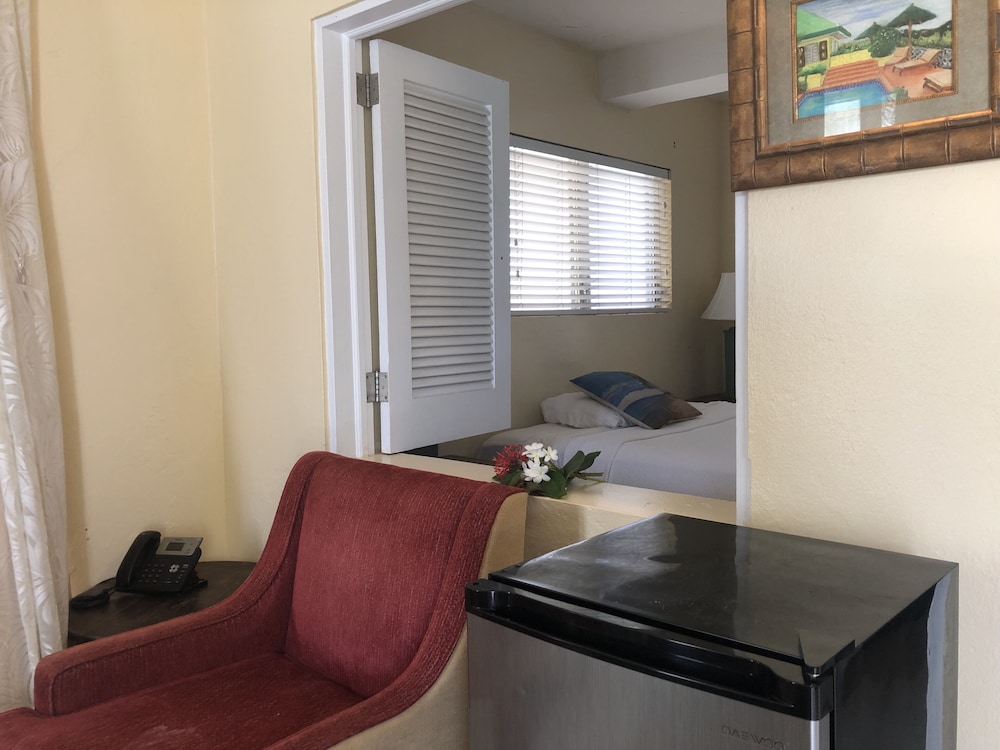 Club Comanche Hotel St Croix 45/58