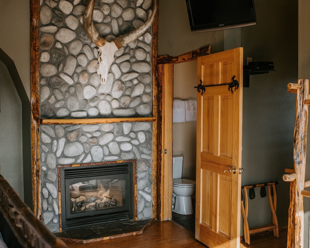 Bar N Ranch 10/70
