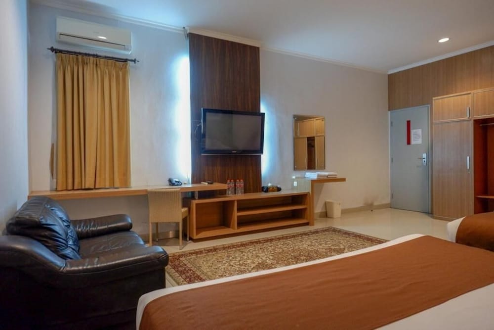 Dinasty Smart Hotel 49/66