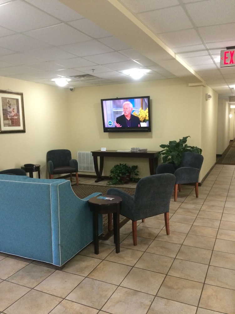 Candlewood Suites Jacksonville 7/72