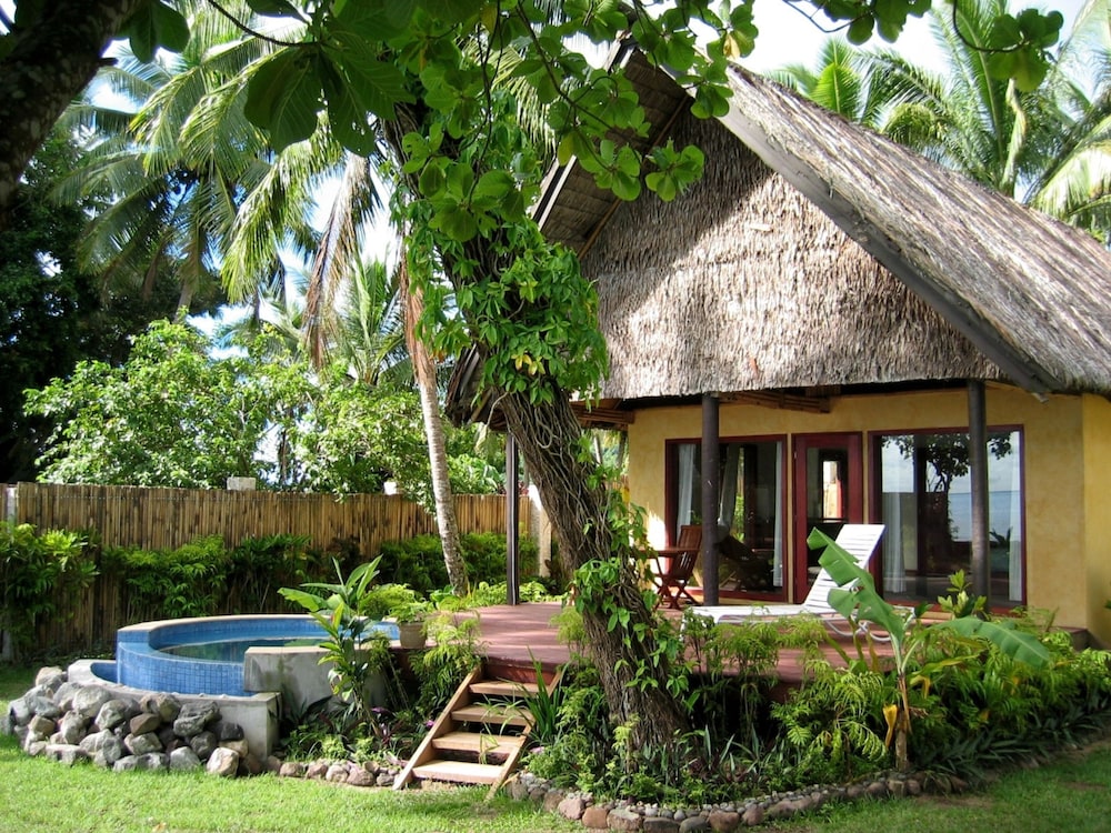 Beqa Lagoon Resort 5/70