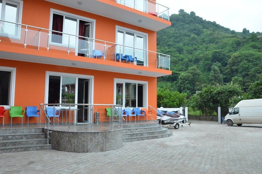 Hotel Egrisi 31/37