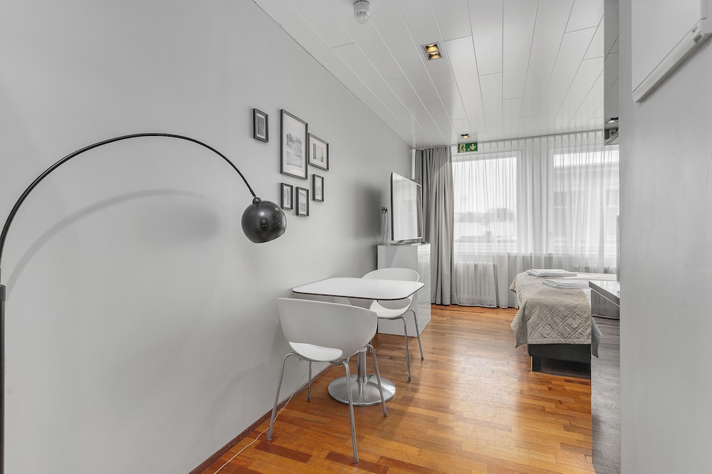 Mani Apartments 29/50