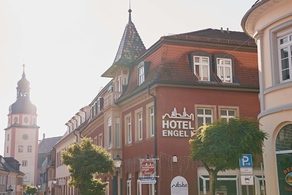 Stadthotel Engel 4/50