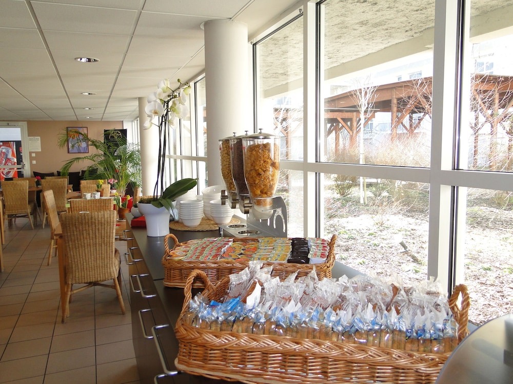 All Suites Appart Hotel Merignac 42/51