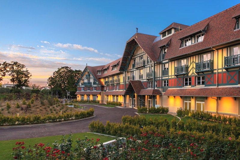 Renaissance Paris Hippodrome de St. Cloud Hotel 2/48