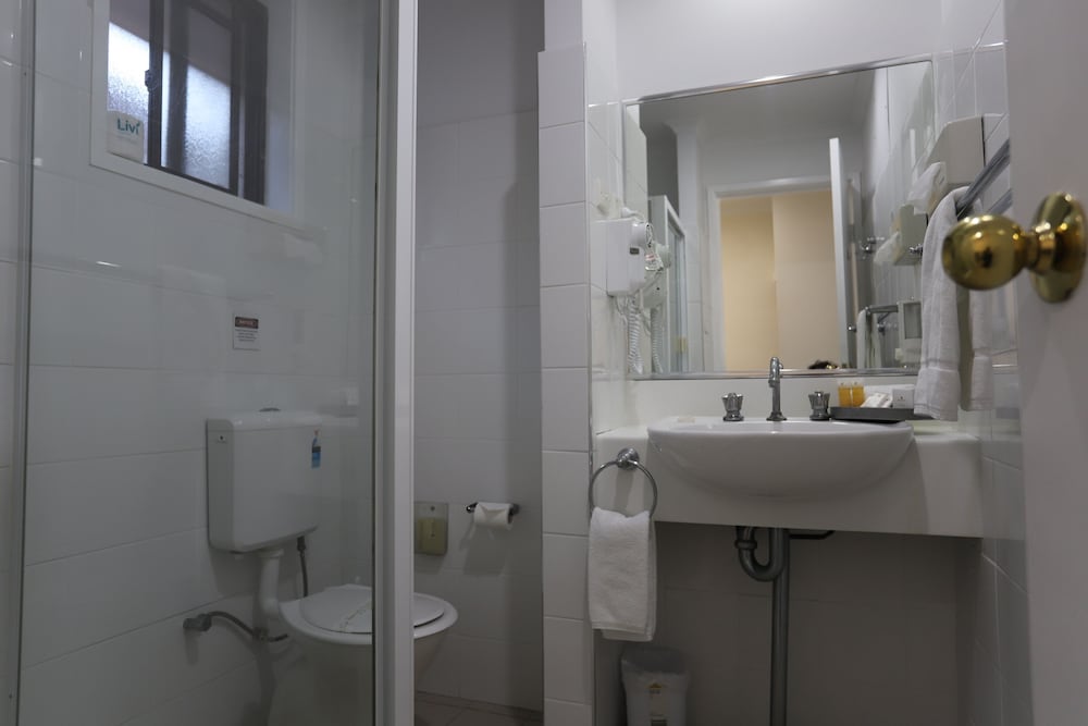 Reign Inn Newcastle 47/50