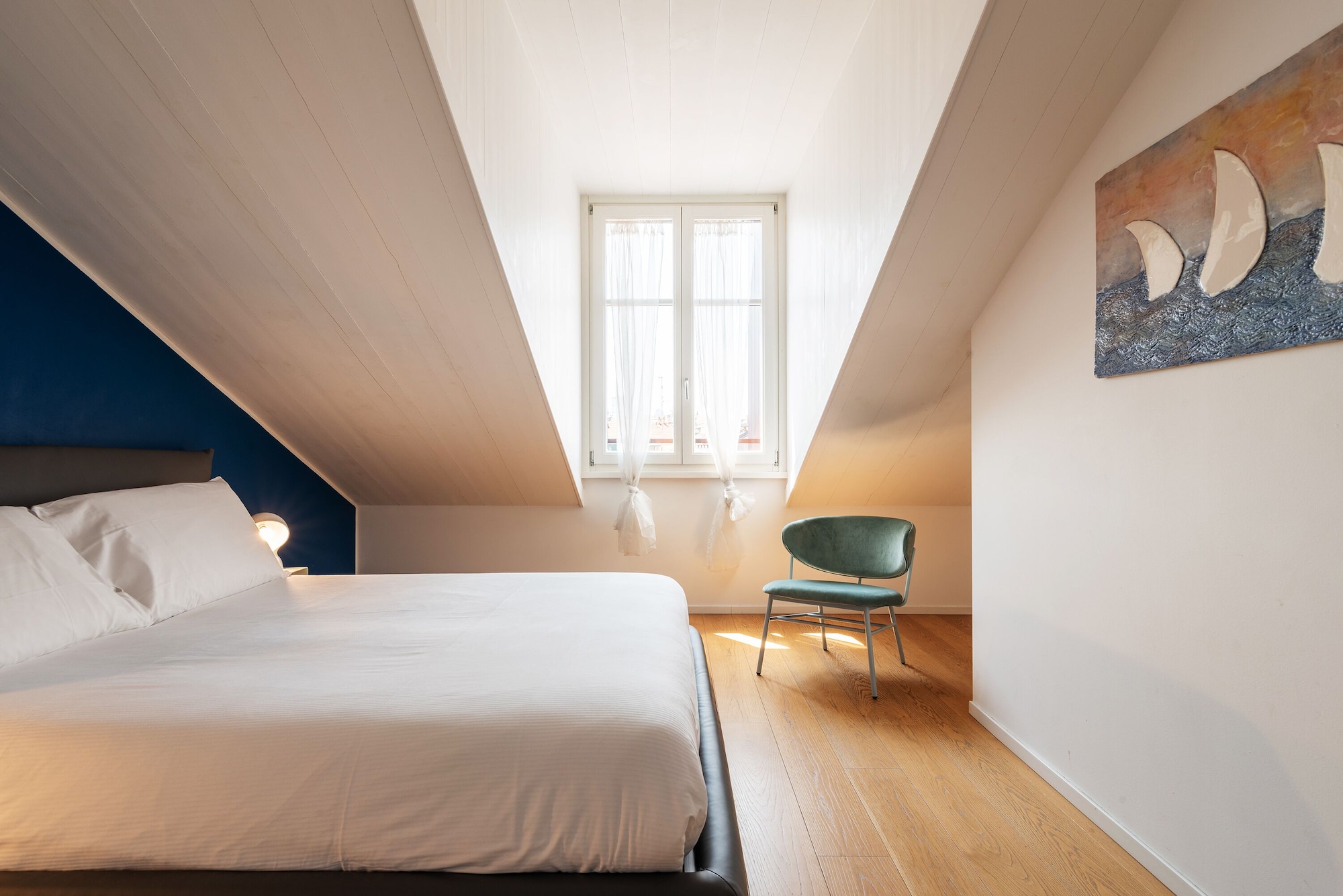 2 BEDROOMS, APARTMENT, 2 BATHROOMS