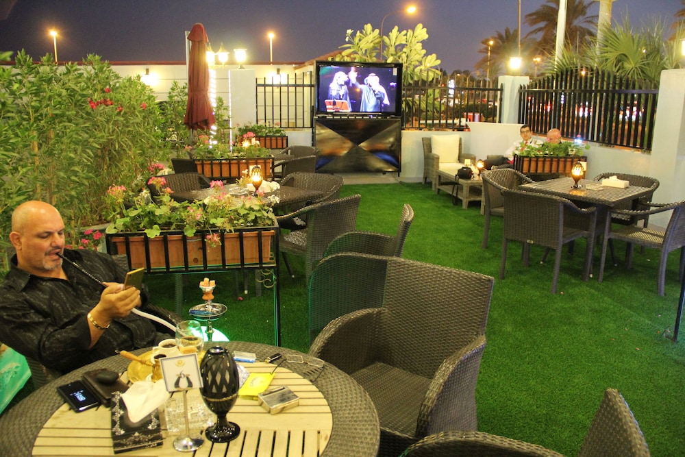 فندق جولدن توليب الخبر كورنيش(Golden Tulip Al Khobar) 65/81