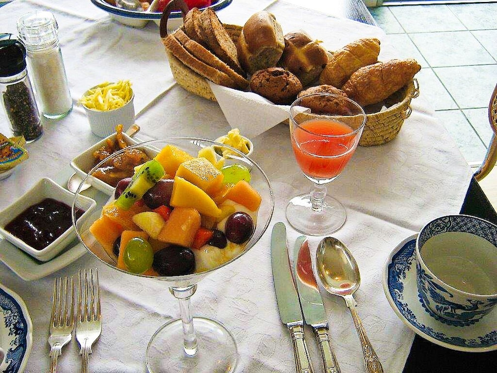 Admiralty B&B 23/50