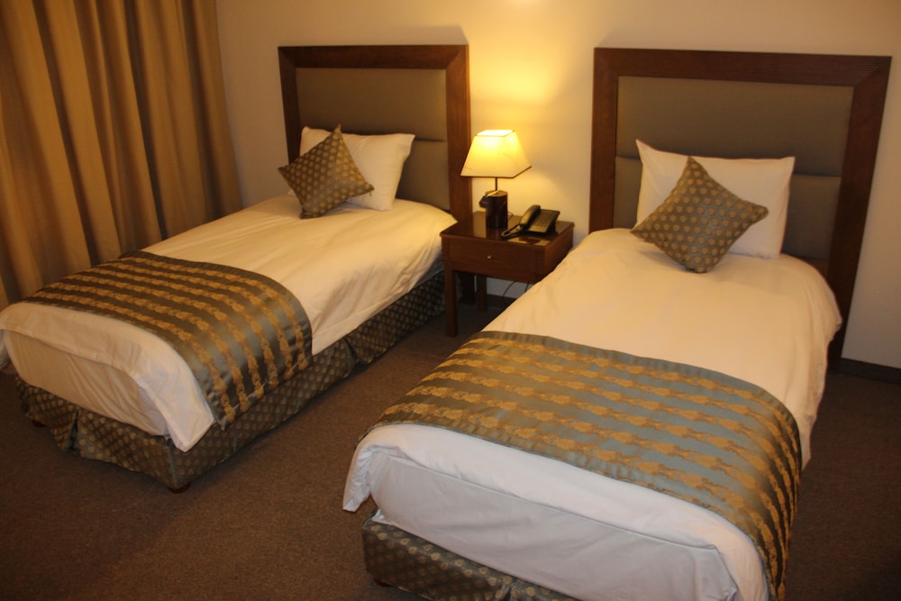Saray Hotel 6/25