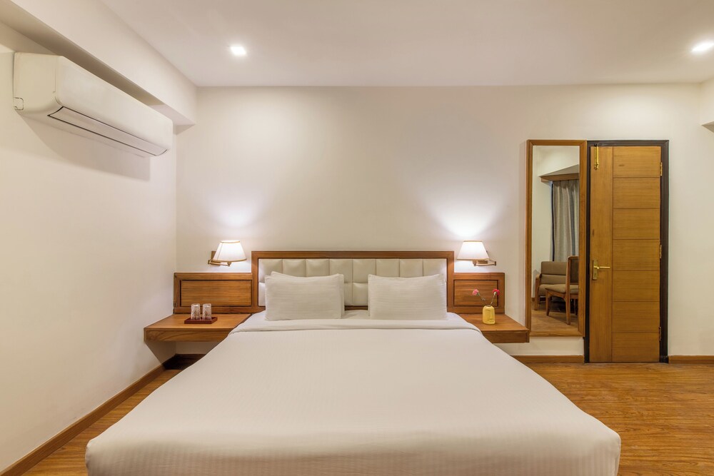 Country Inn Premier Pacific Mall Road Mussoorie 16/60