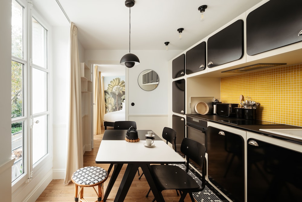My Maison In Paris - Louvre 38/50