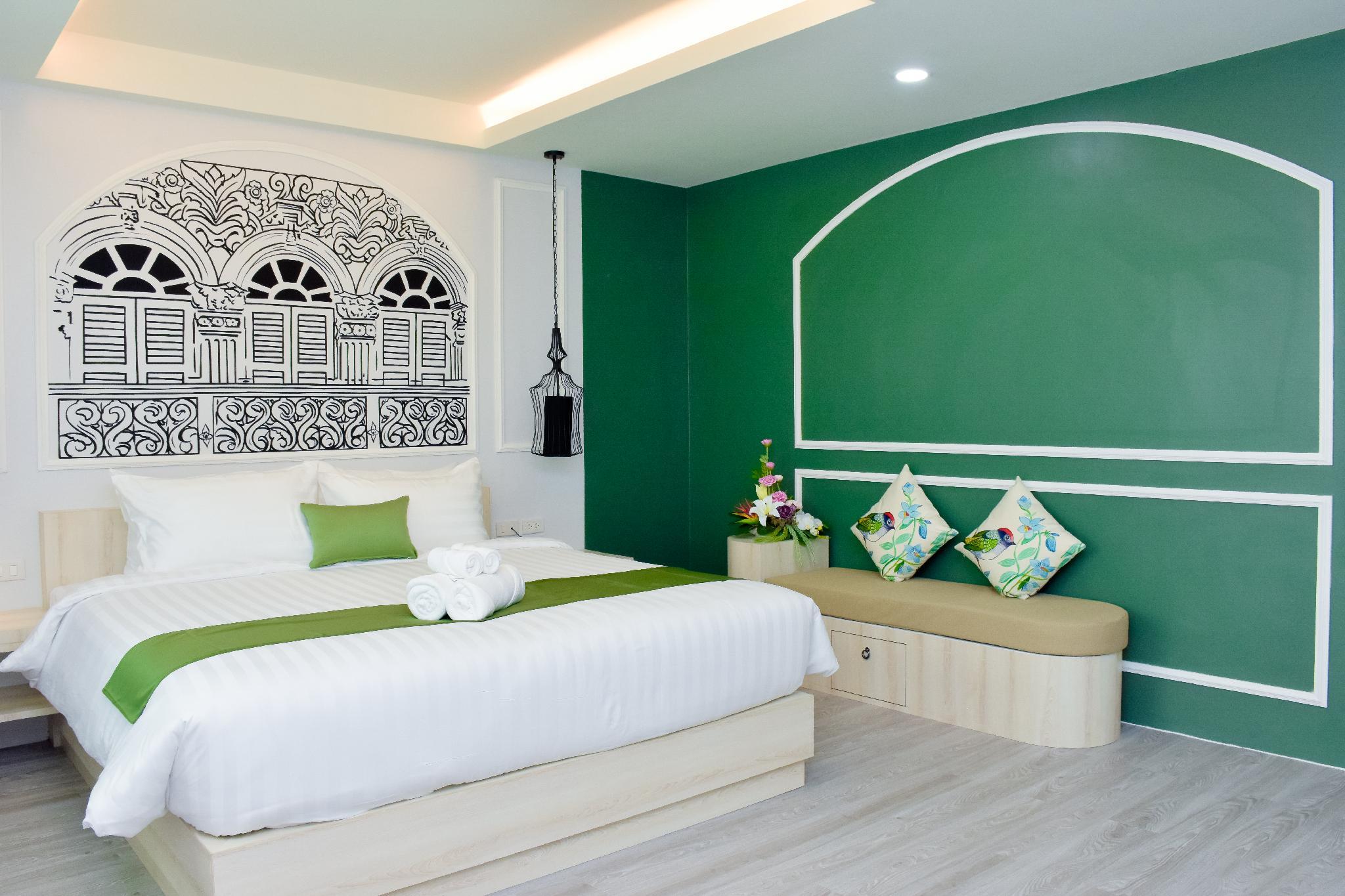 Super, Deluxe, King Bed