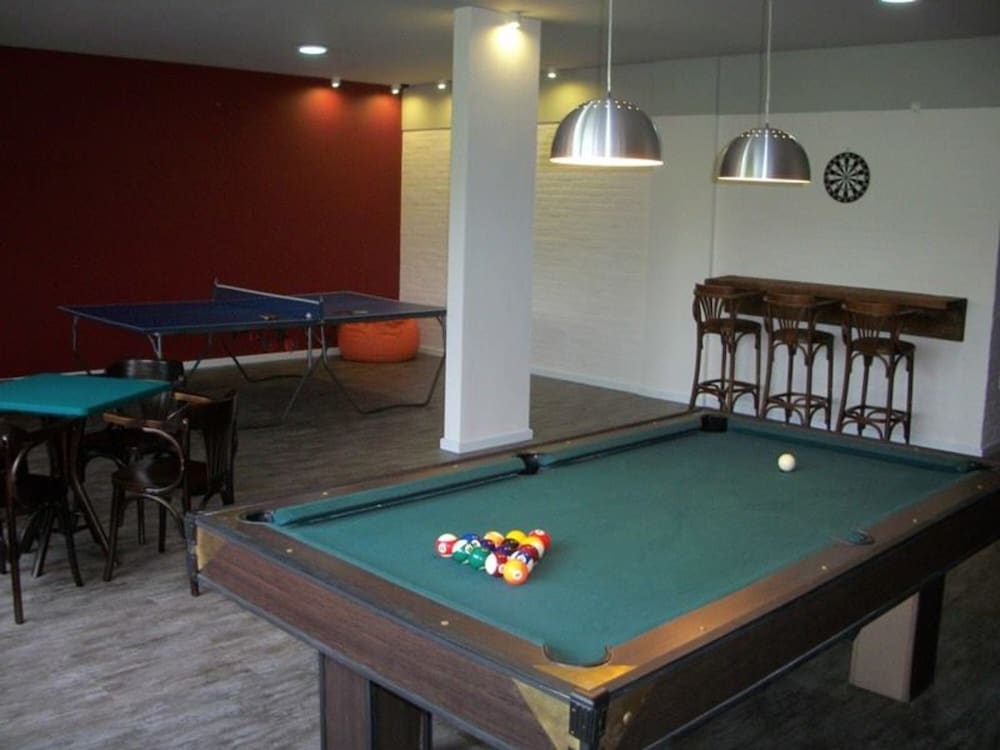 swimming pool spa