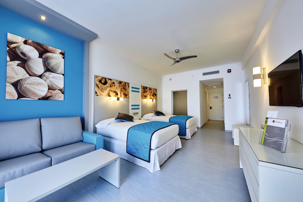 2 Bedroom Double Standard DDSF