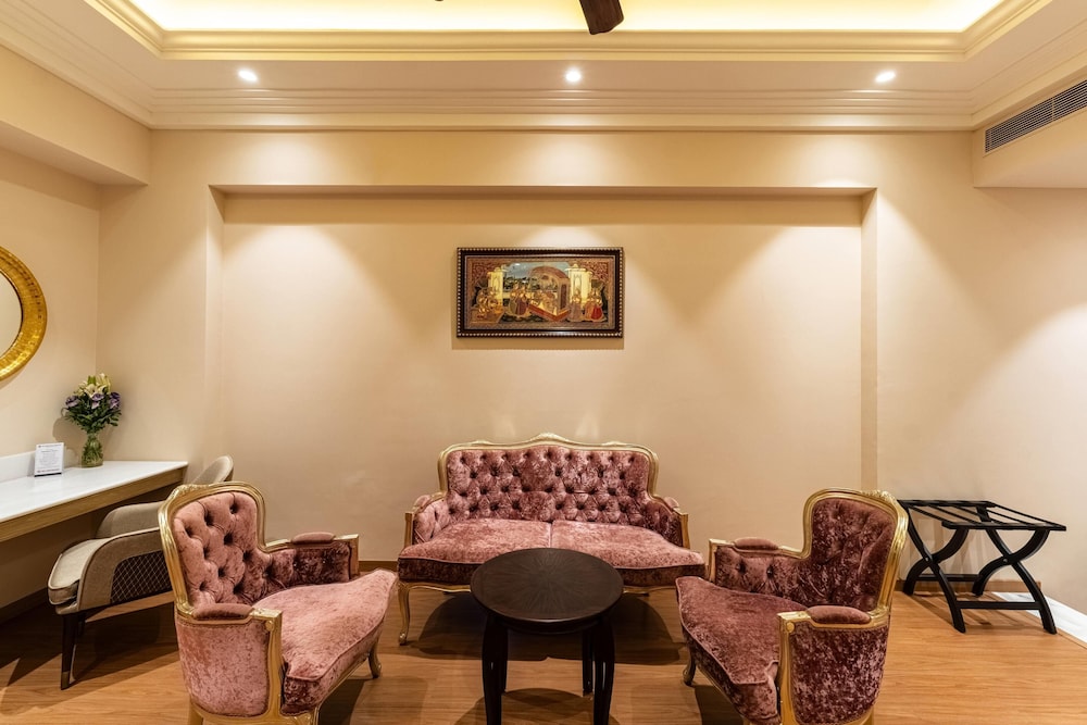 Wyndham Grand Udaipur Fateh Sagar Lake 46/66