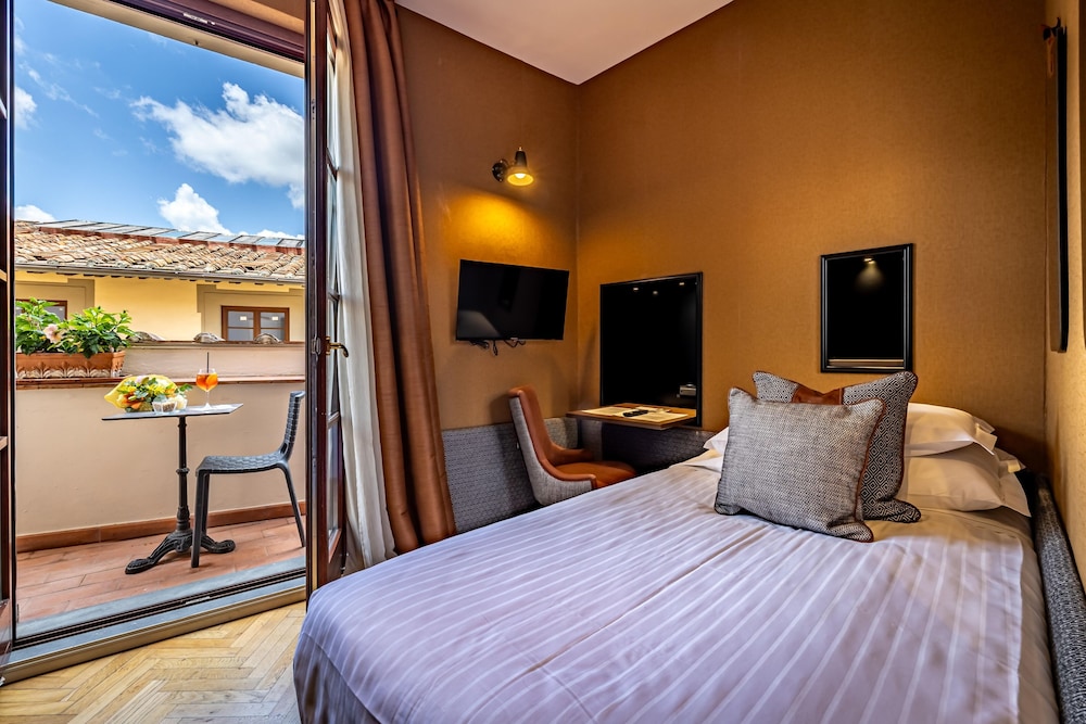 HOTEL DUOMO 32/74