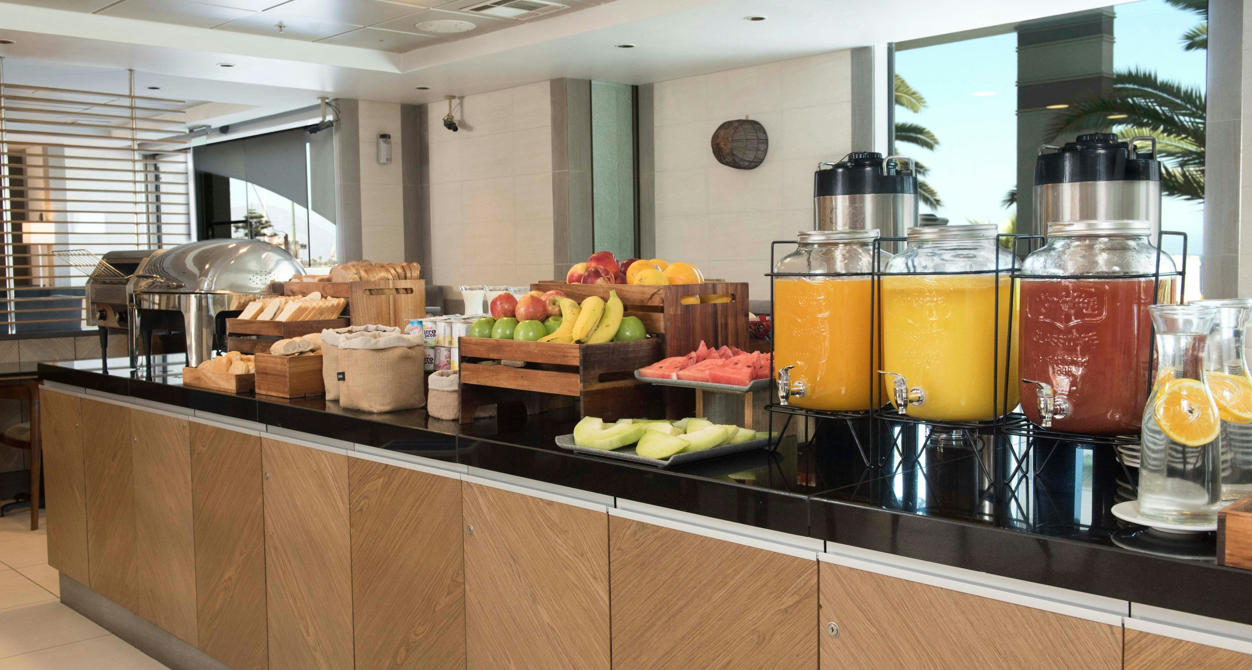 HOLIDAY INN EXPRESS ANTOFAGASTA 31/66