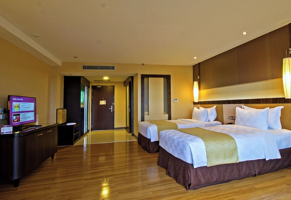 Grand Lagoi Hotel By Willson 27/71