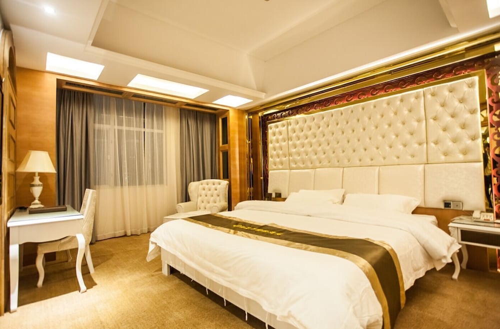Kelly Wah International Hotel 14/31