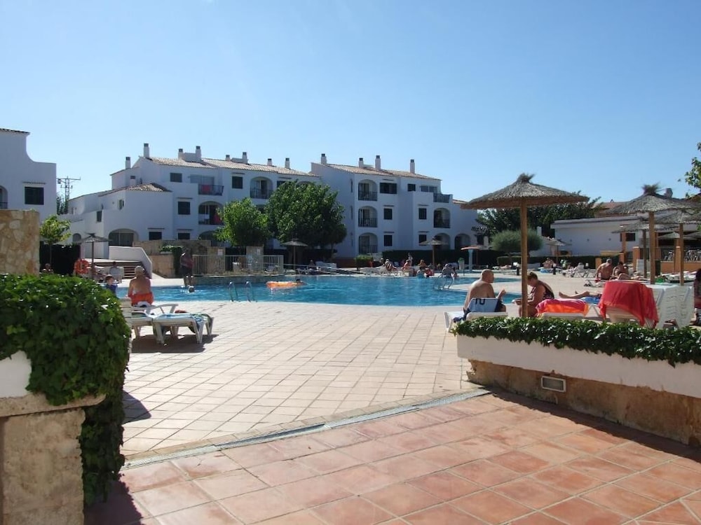 Vista Blanes Apartments 27/33