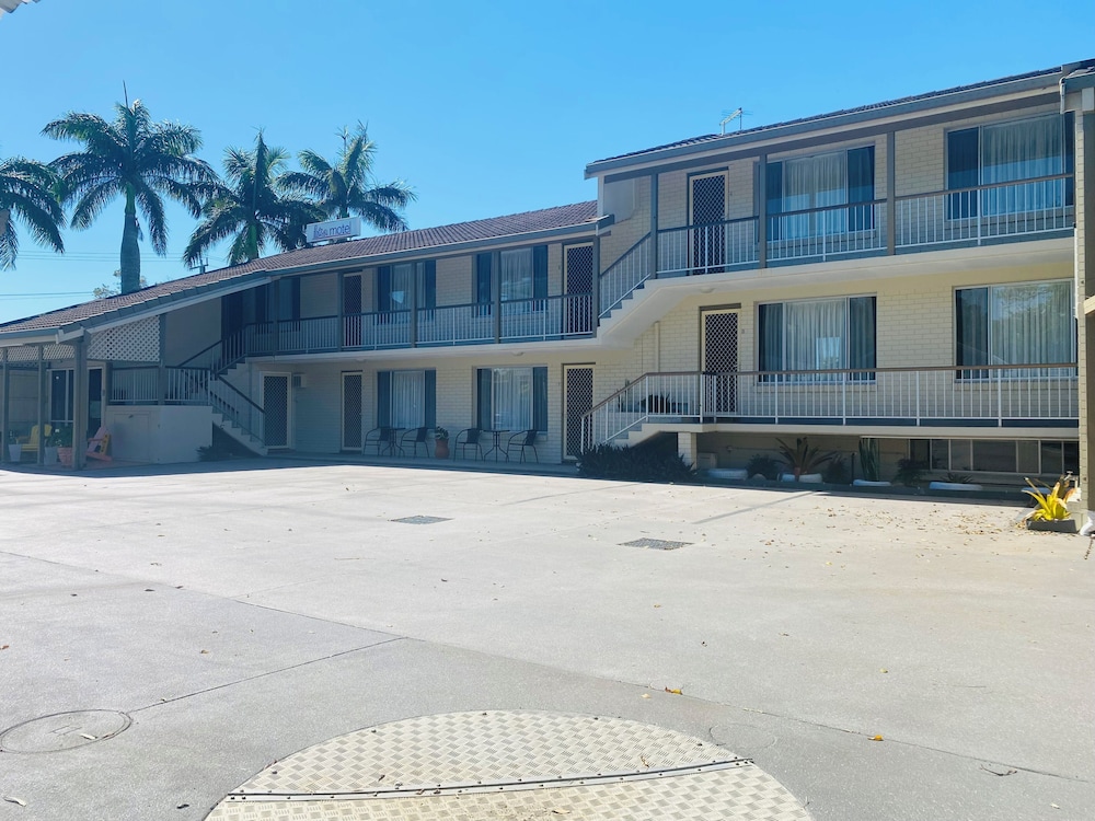 ILUKA MOTEL 48/56