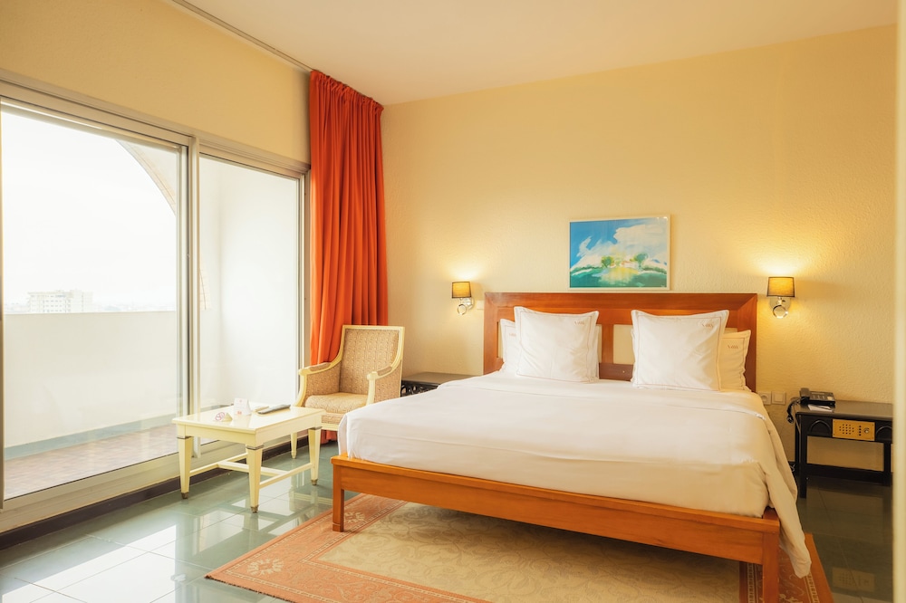 Hotel Akwa Palace 8/50