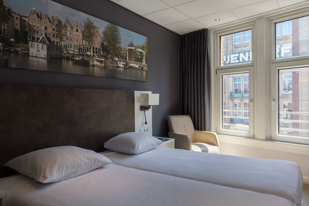 Hotel Amsterdam - De Roode Leeuw 17/59