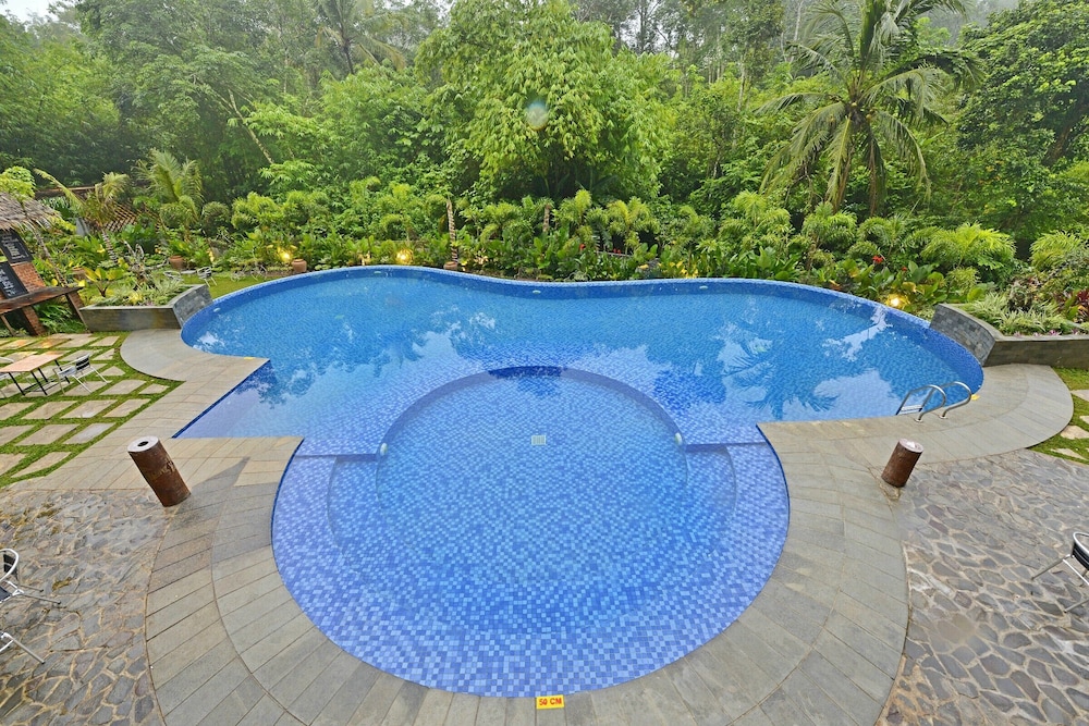 FamVida Hotel Lubuklinggau Powered by Archipelago 13/17